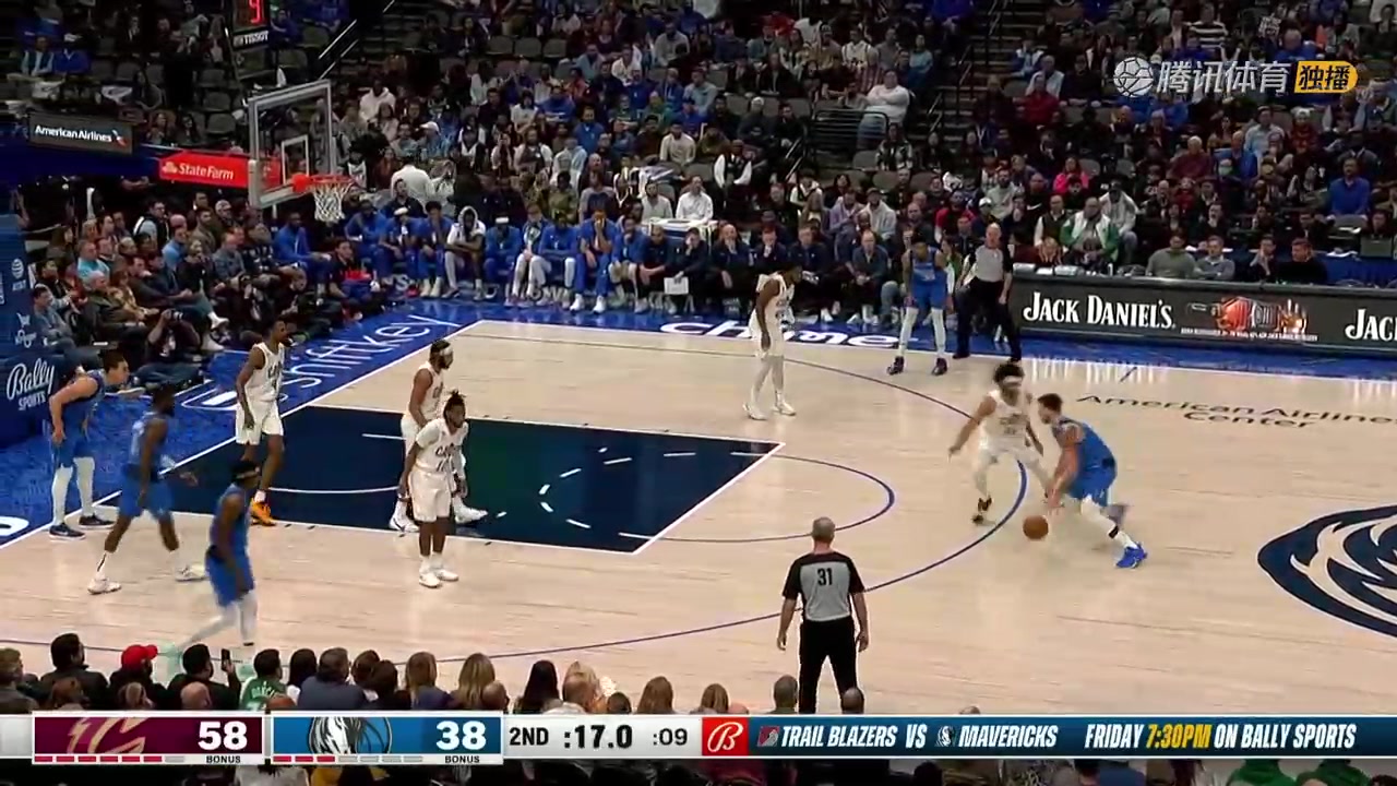 魔術(shù)師附體！東契奇神仙不看人背傳 畢竟周最佳助攻TOP10！